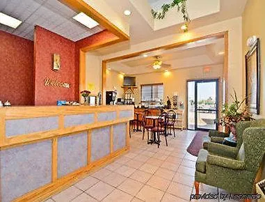 Super 8 By Wyndham 3* Gillette