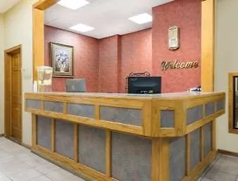 Super 8 By Wyndham Hotel 3*