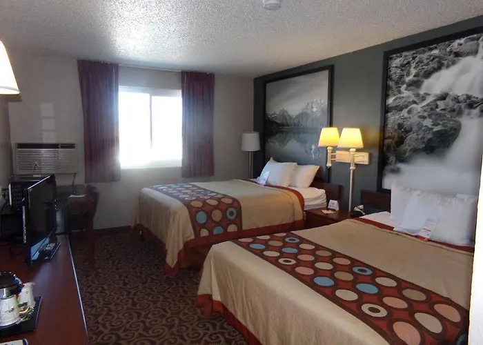 Super 8 By Wyndham
