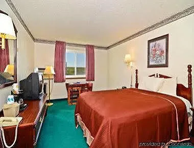 Super 8 By Wyndham 3* Gillette