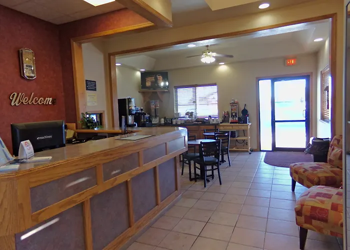 Super 8 By Wyndham 3* Gillette